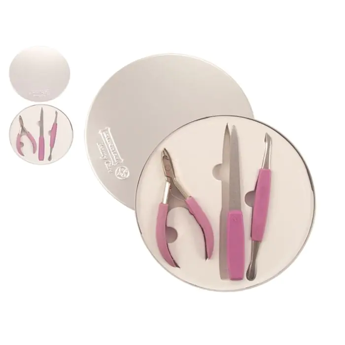 Mundial 354 3-Piece Ladies Manicure Set in Aluminium Case Mundial 354 3-Piece Ladies Manicure Set in Aluminium Case